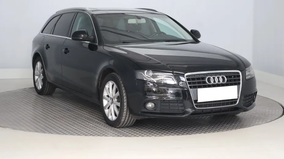 Audi A4 -