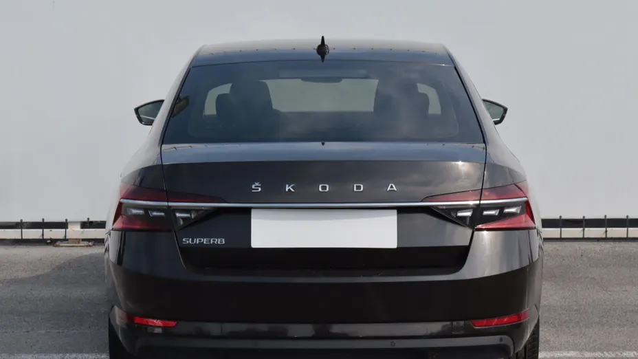 Skoda Superb -