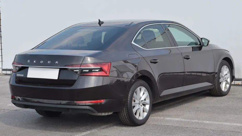 Skoda Superb -