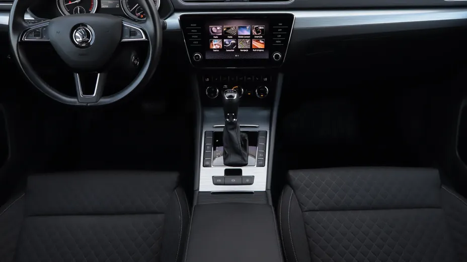 Skoda Superb -