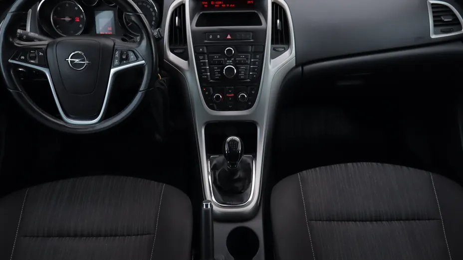 Opel Astra -