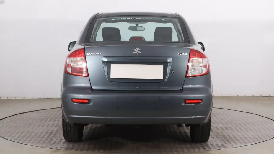 Suzuki SX4 -
