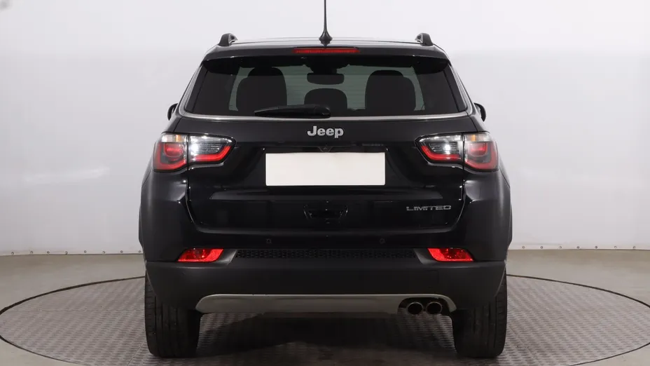 Jeep Compass -