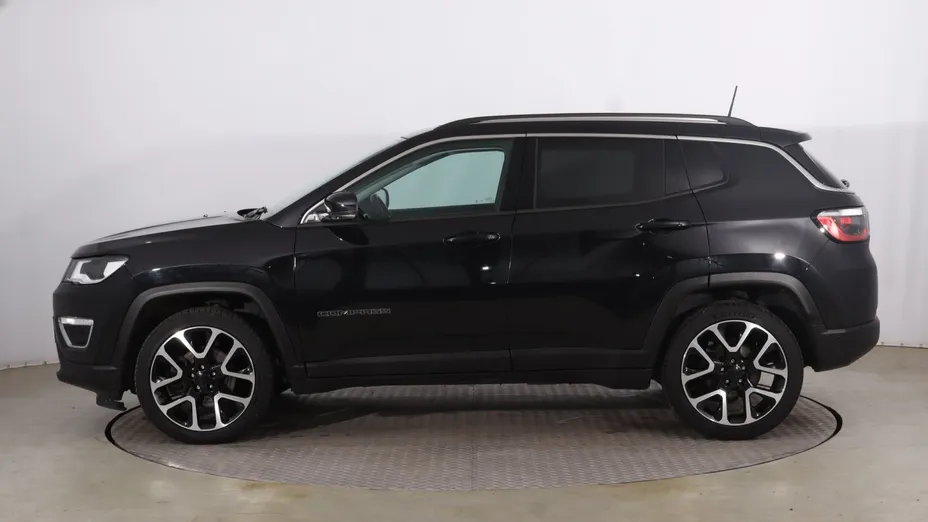 Jeep Compass -