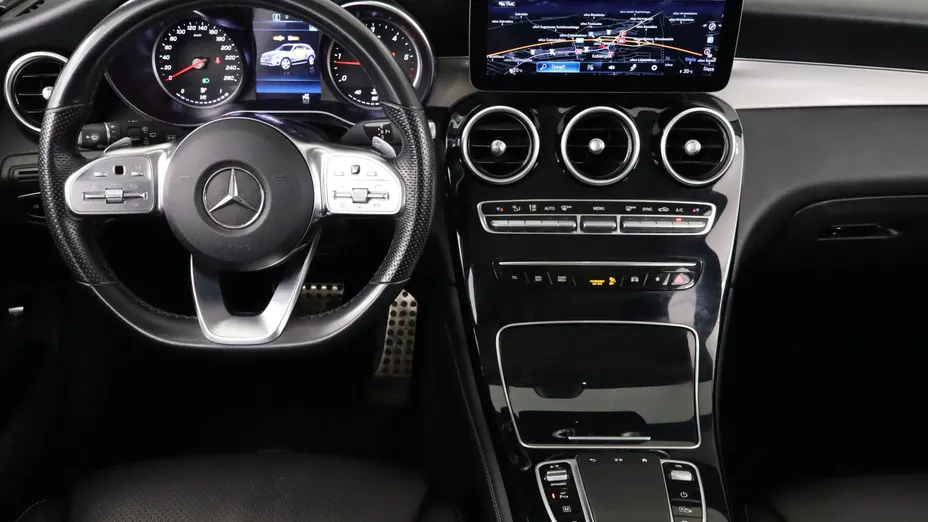 Mercedes GLC -