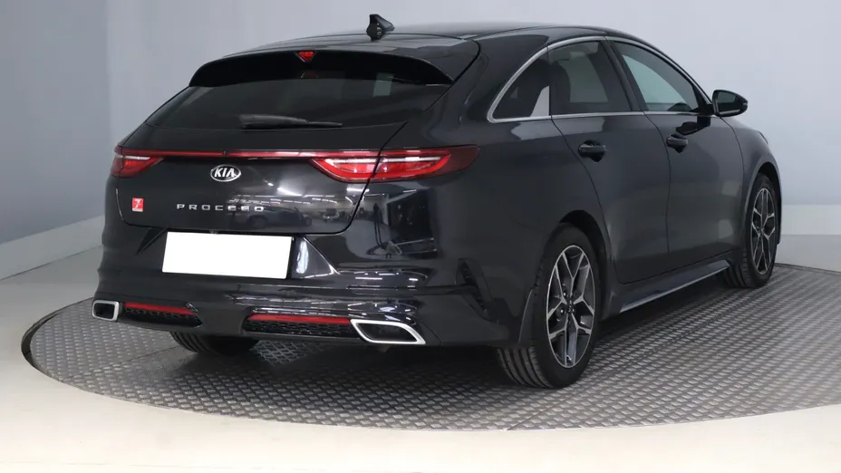 Kia ProCeed -