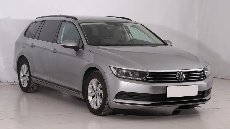 VW Passat -