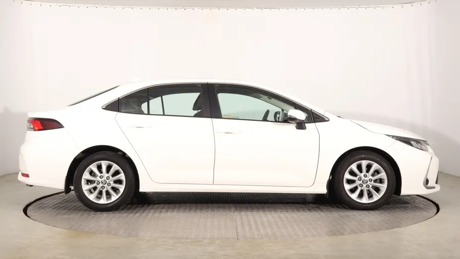 Toyota Corolla -