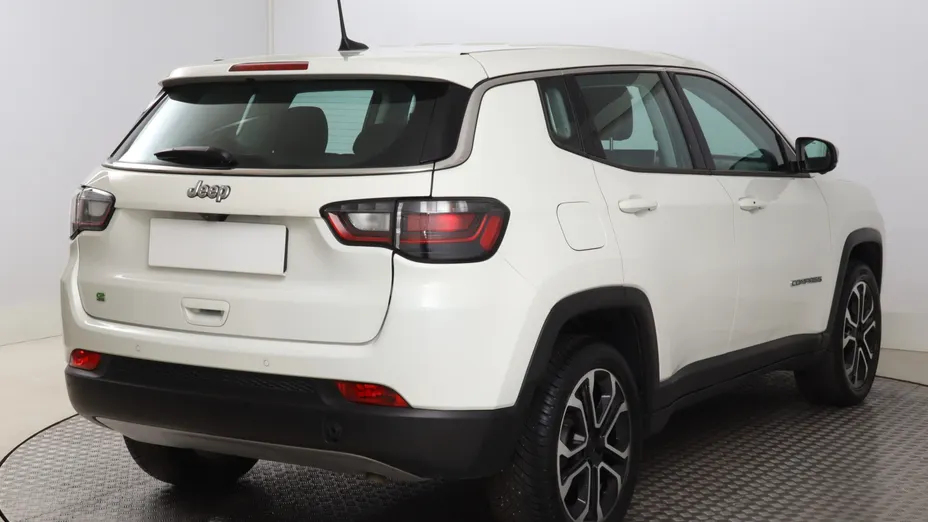 Jeep Compass -