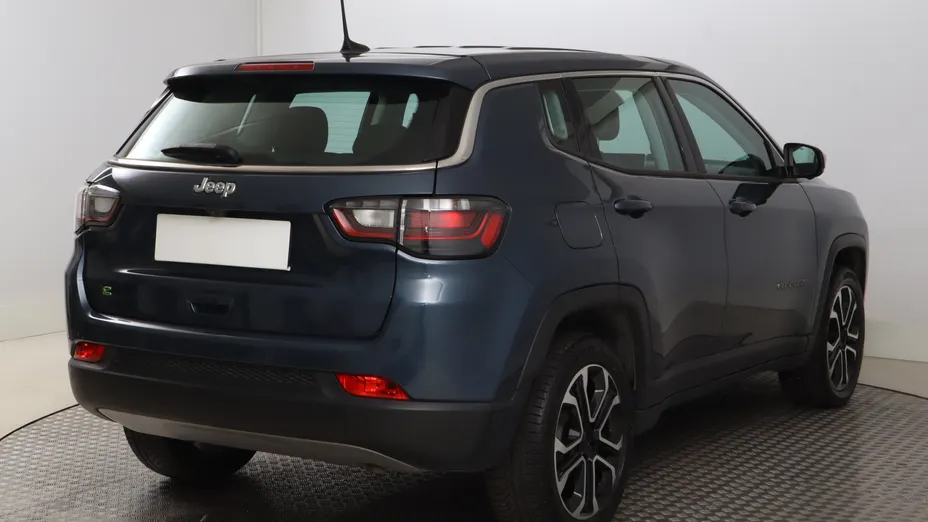 Jeep Compass -
