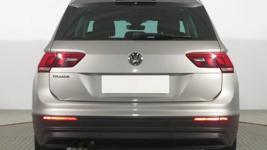 VW Tiguan -