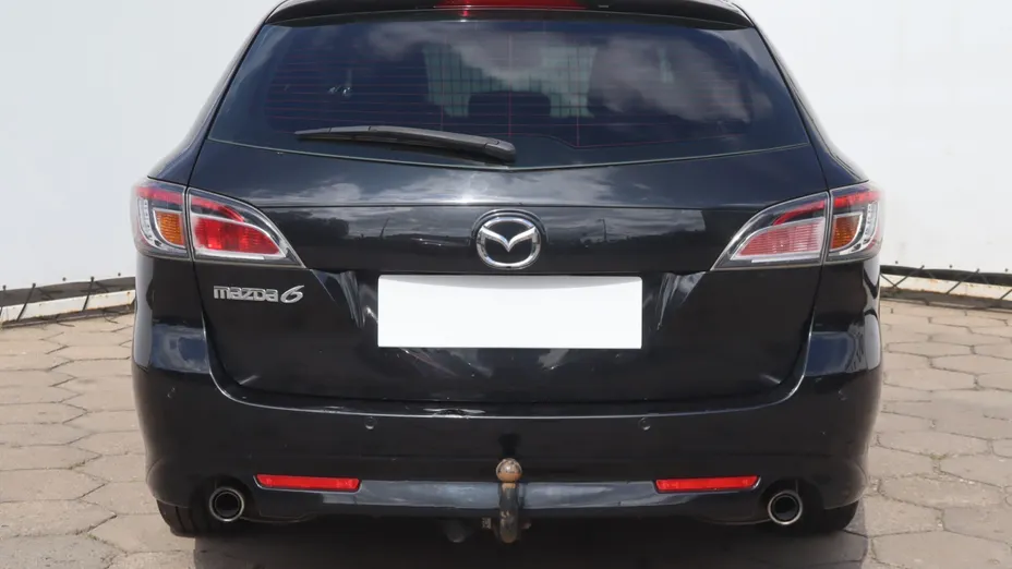 Mazda 6 -
