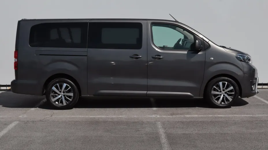 Toyota Proace Verso -