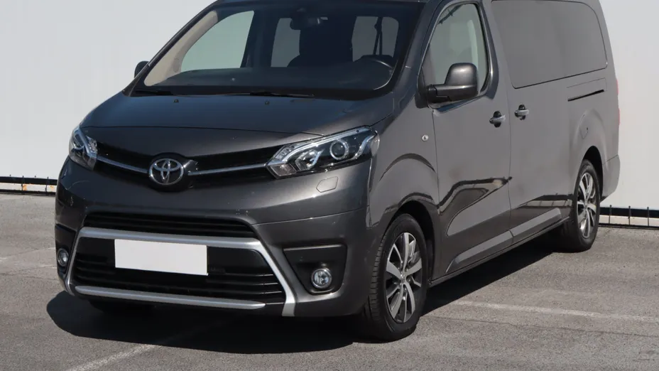 Toyota Proace Verso -