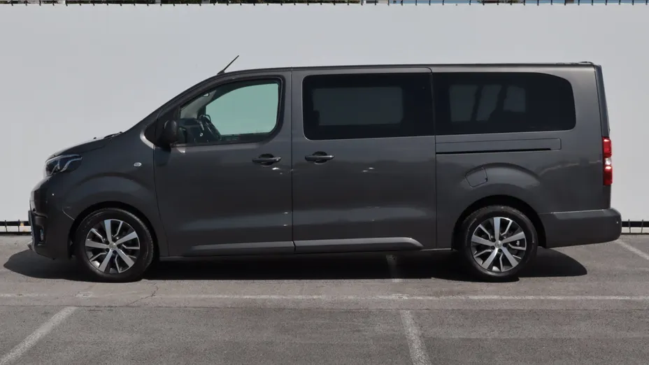 Toyota Proace Verso -