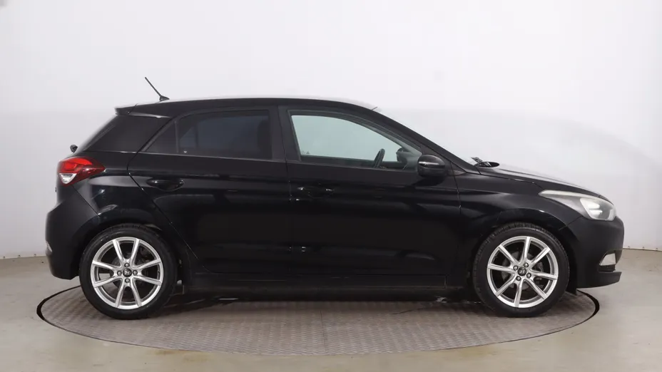 Hyundai i20 -