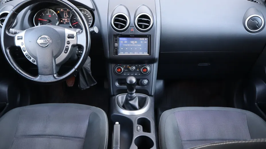 Nissan Qashqai -