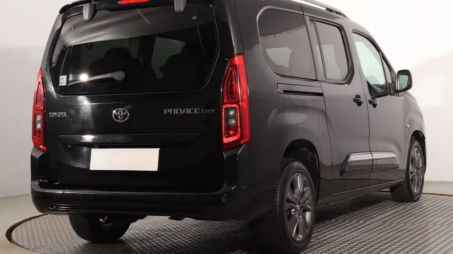Toyota Proace City Verso -