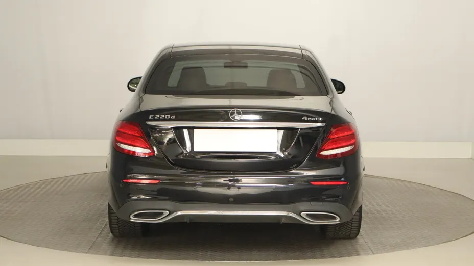 Mercedes E Klasa -