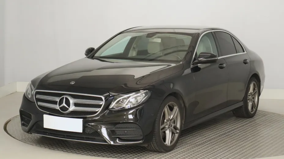Mercedes E Klasa -