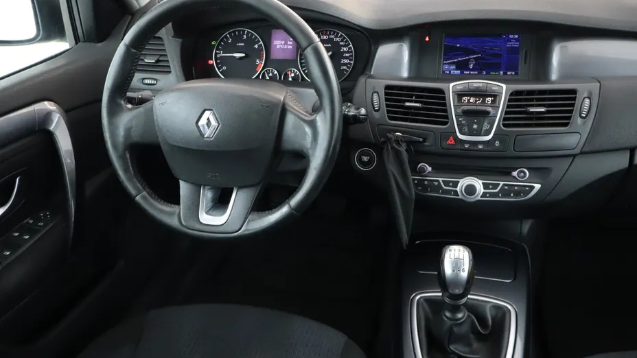 Renault Laguna -