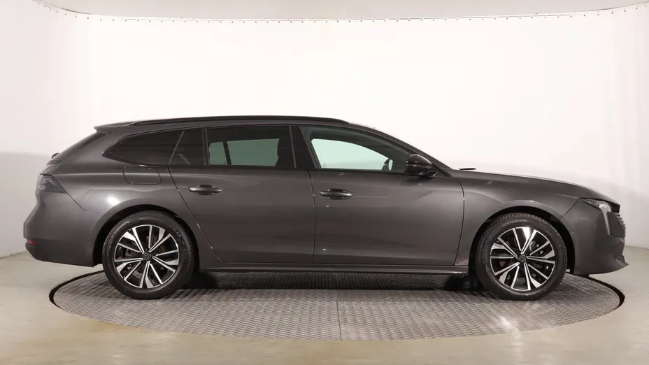 Peugeot 508 -