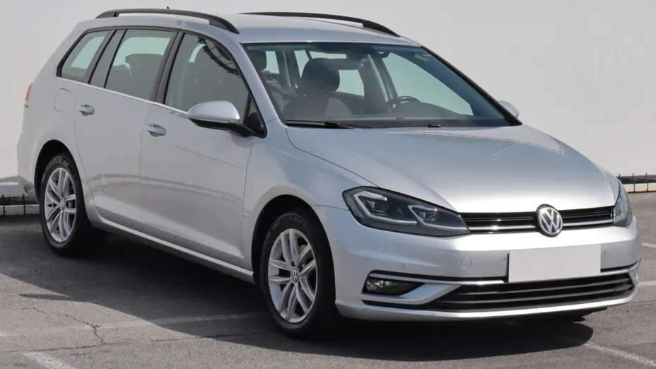 VW Golf -
