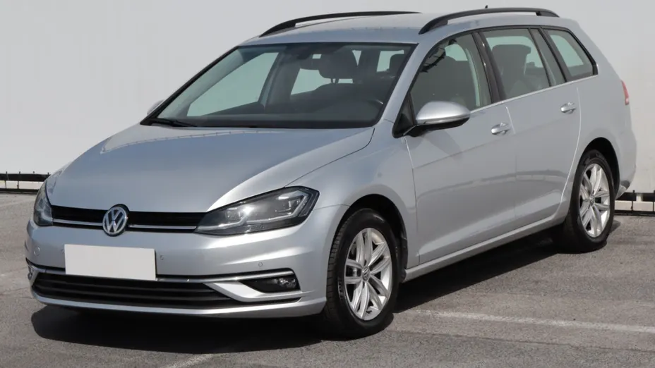 VW Golf -