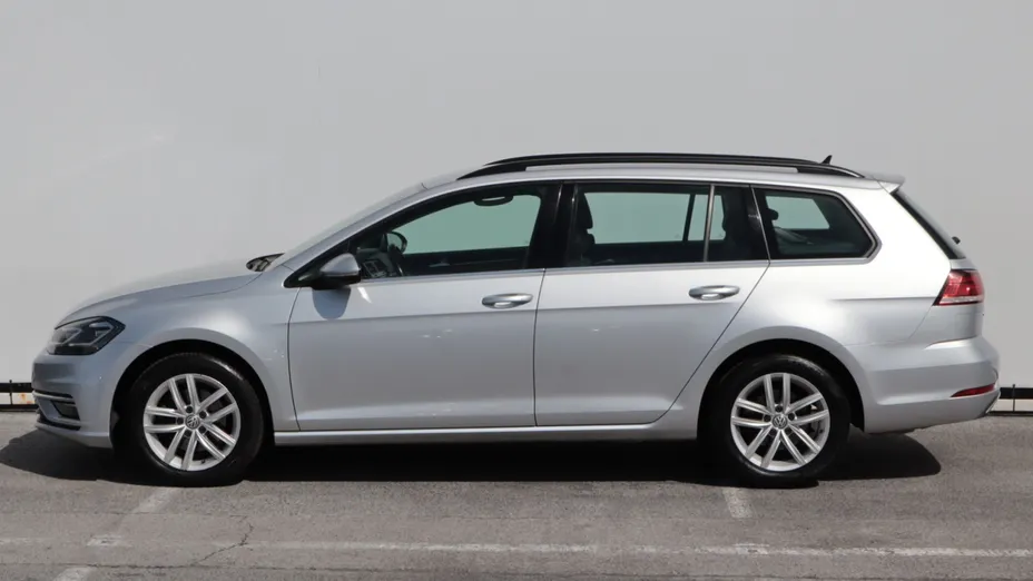 VW Golf -
