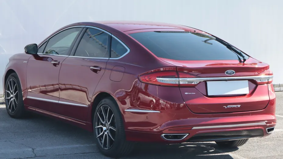 Ford Mondeo -
