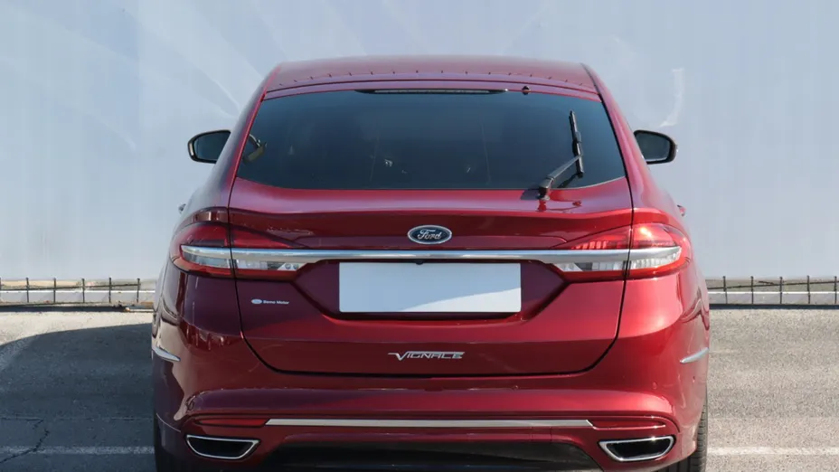 Ford Mondeo -