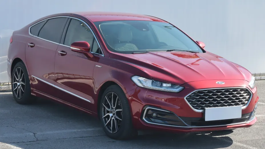 Ford Mondeo -