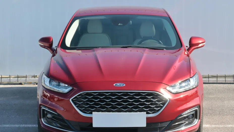 Ford Mondeo -