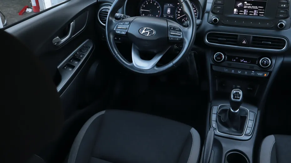 Hyundai Kona -