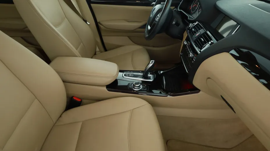 BMW X3 -