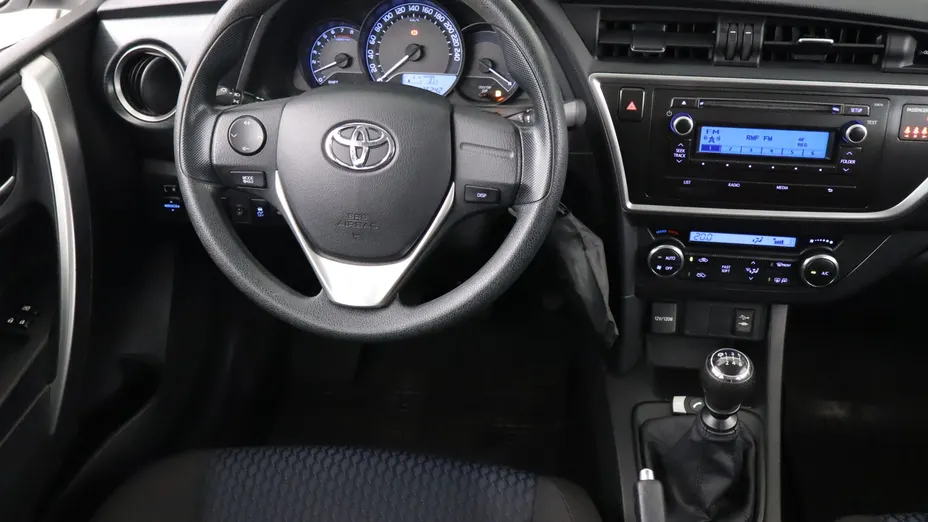 Toyota Auris -