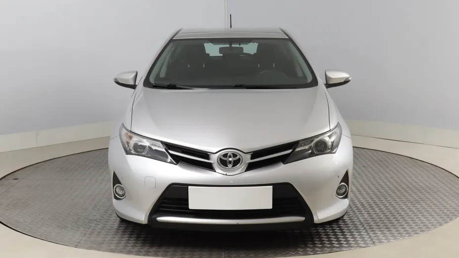 Toyota Auris -