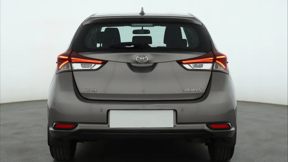 Toyota Auris -