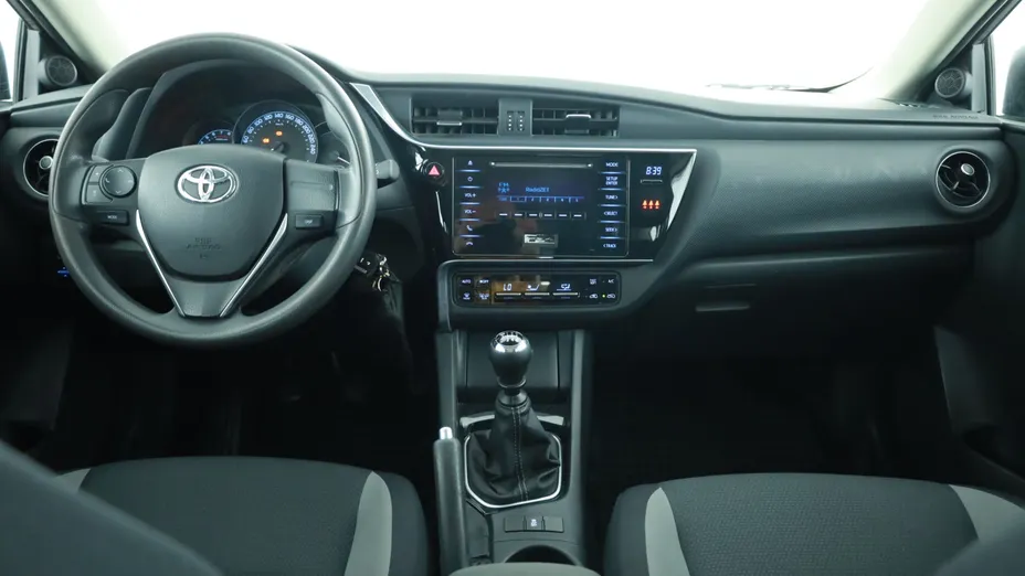 Toyota Auris -