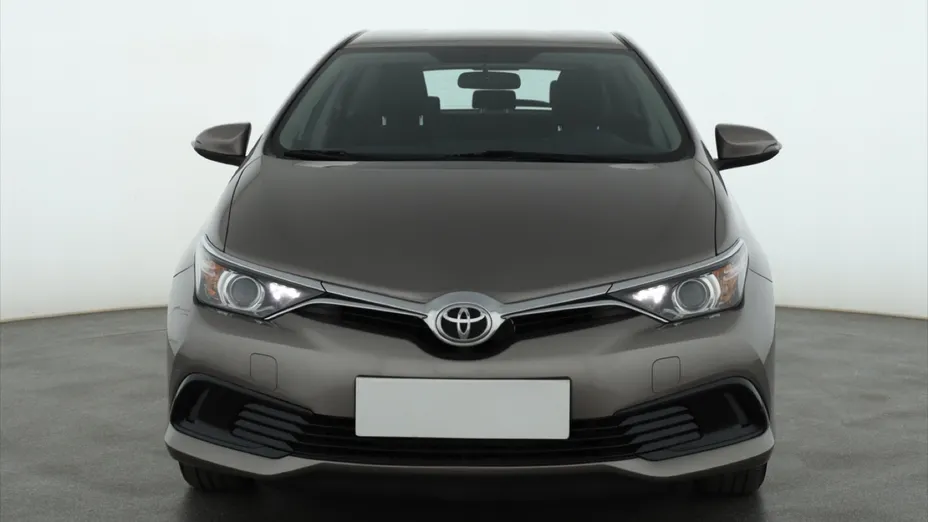 Toyota Auris -