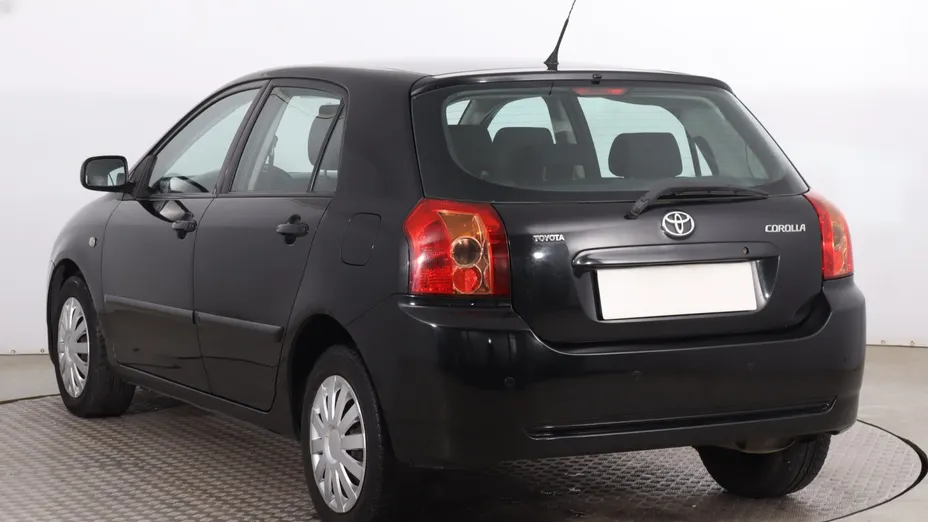 Toyota Corolla -