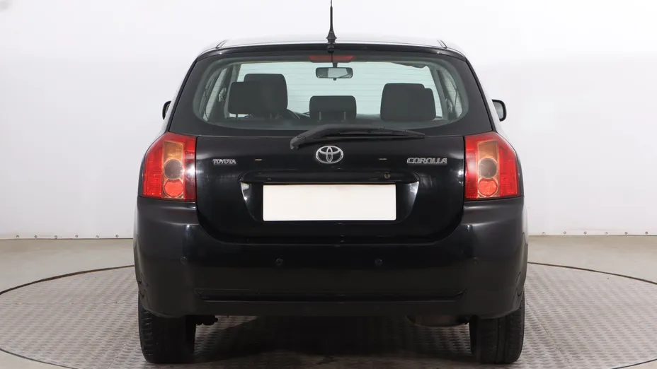 Toyota Corolla -