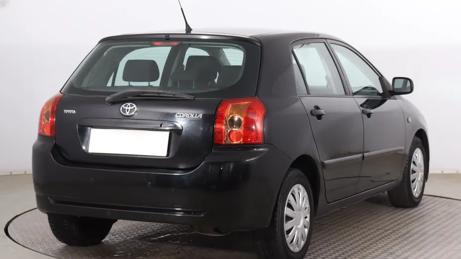 Toyota Corolla -
