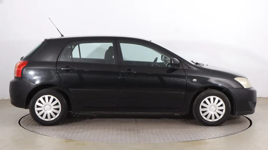 Toyota Corolla -