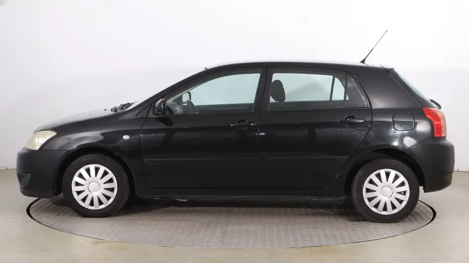 Toyota Corolla -