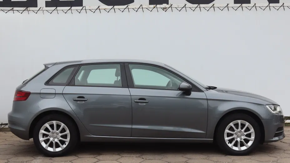 Audi A3 -