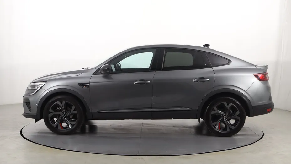 Renault Arkana -