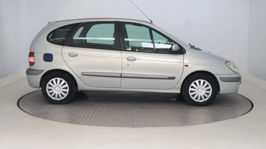 Renault Scenic -