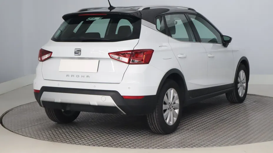 Seat Arona -