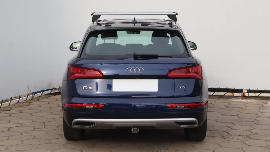 Audi Q5 -
